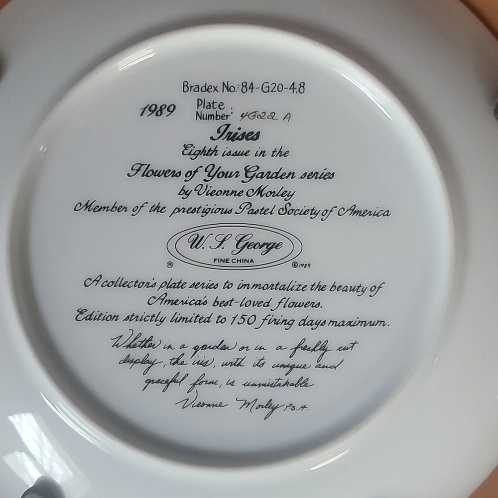 Vintage 1989 W S George, The Irises Collector Plate - Picture 3 of 3